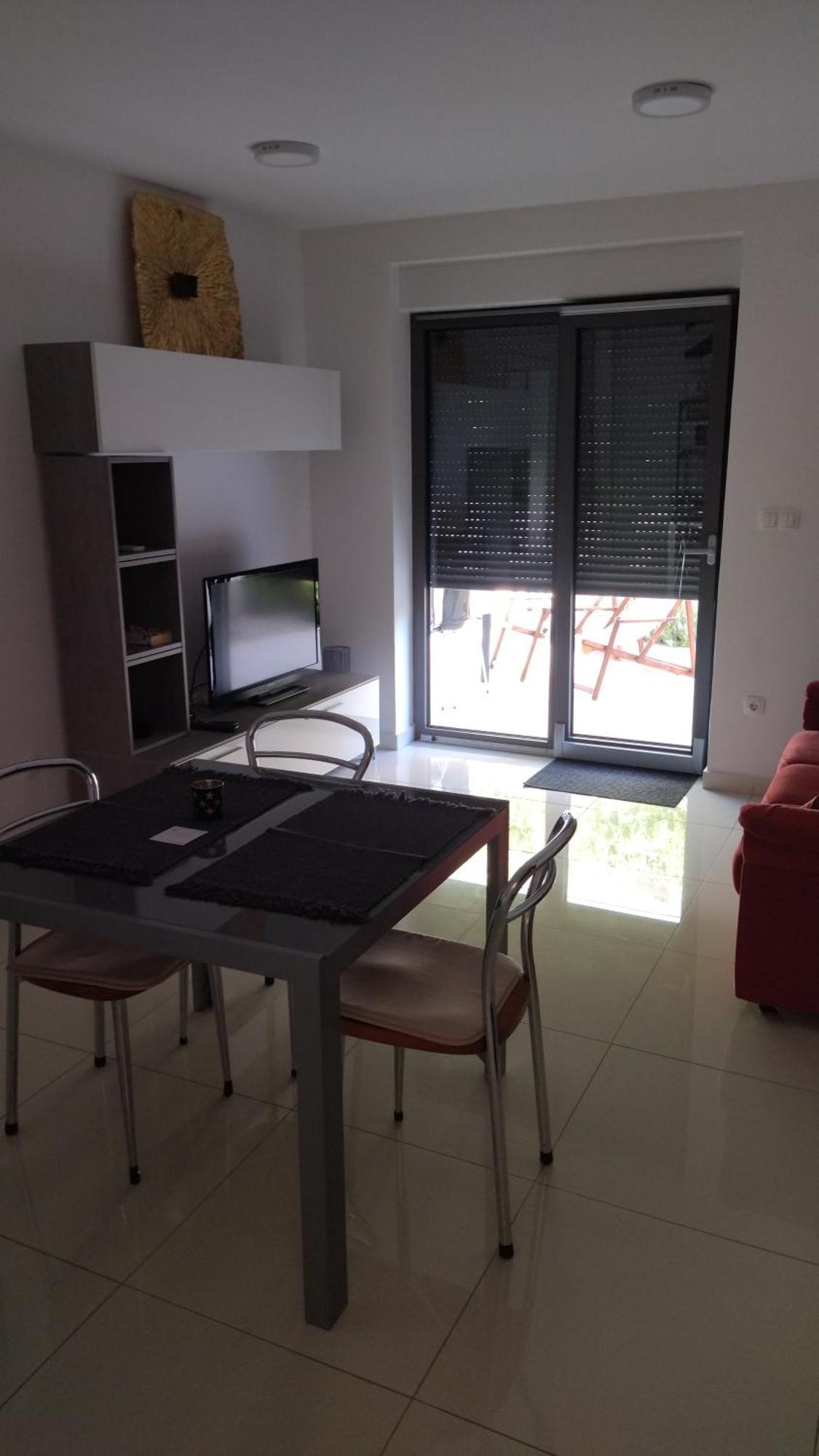 White Apartment Vantacici